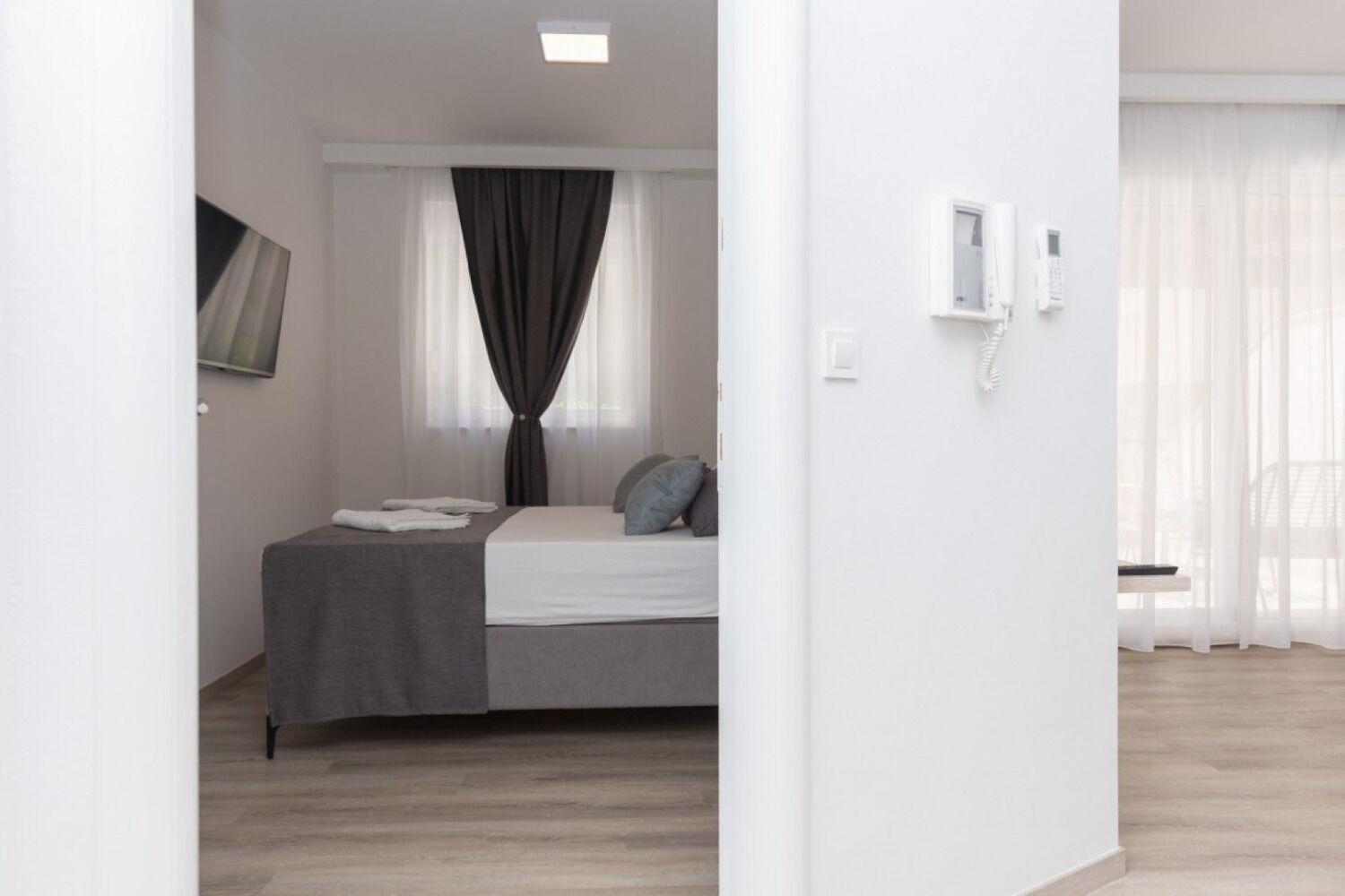 Apartments Mari - 40M From The Beach Makarska Exterior photo