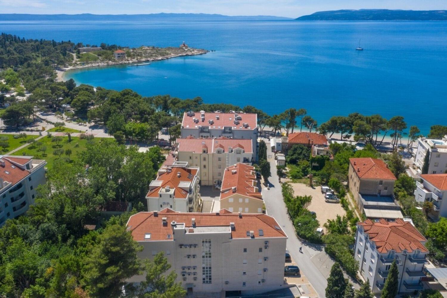 Apartments Mari - 40M From The Beach Makarska Exterior photo